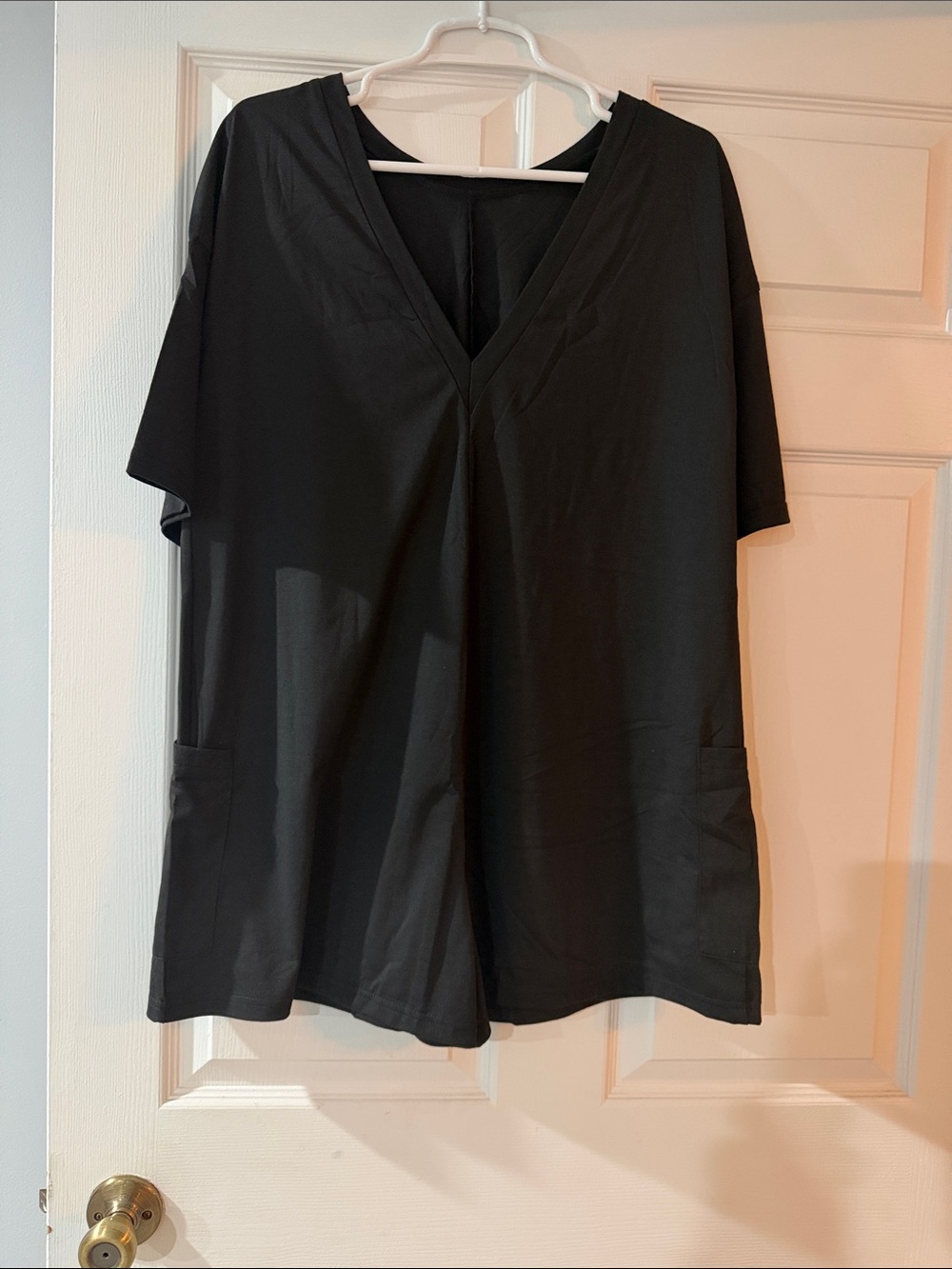 SHEIN Black V-Neck Short Sleeve Jumpsuit Romper